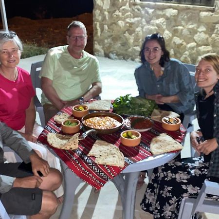 Nabati Hostel Wadi Musa Exteriér fotografie