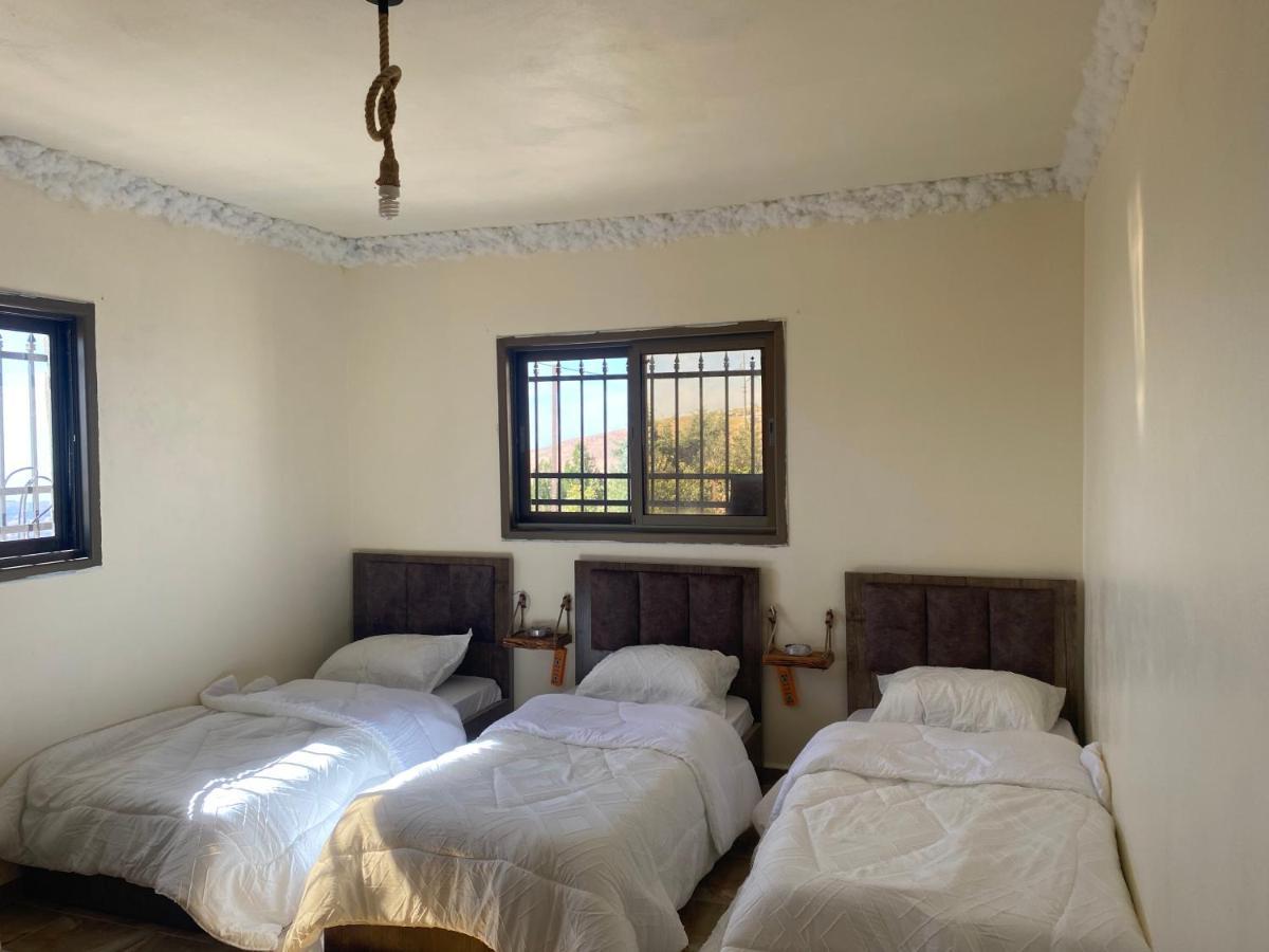 Nabati Hostel Wadi Musa Exteriér fotografie